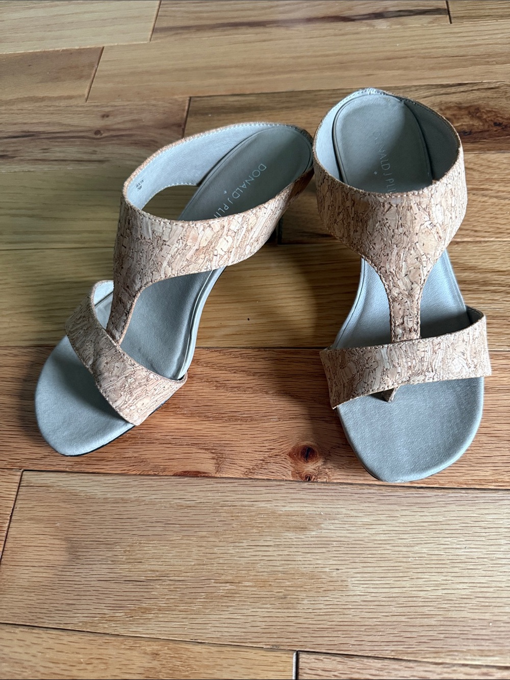 Donald J. Pliner Cork T-strap Heels in Natural Size 7.5
